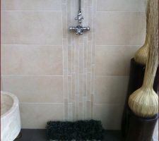 Carrelage et faience pour les douches à l'italienne