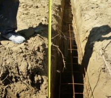 2m40 sur la partie avant de la maison, pas mal pour des semelles ^^