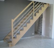 L'escalier posé.