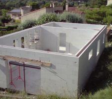 Vue g&eacute;n&eacute;rale de la ceinture avant coulage b&eacute;ton.