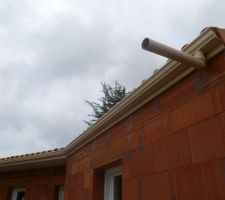 Pose des gouti&egrave;res, important les gouti&egrave;res!!!