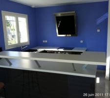 La cuisine , manque le réfrigérateur et la credence...