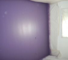 Chambre 3 
couleur violet/gris &ccedil;a commence juste