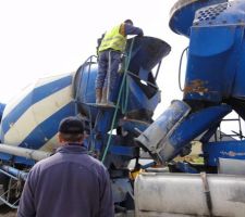 ENTREPRISE RIVIERE DANS LE 14 .