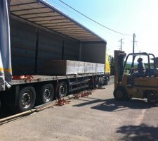 Déchargement camion 1