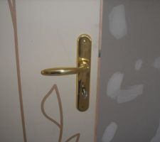 C'est les poignés des portes en laiton