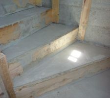 Escalier coulé
