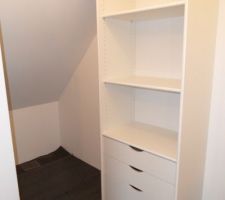 Le dressing dans notre chambre