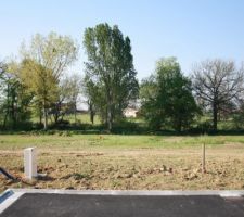 Entrée du terrain