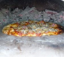 Première pizza ! miam ! miam !