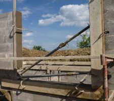 Coffrage acces salon