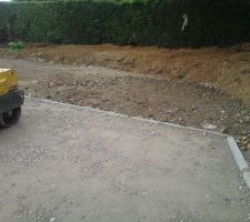 Les bordures de l'entree fini