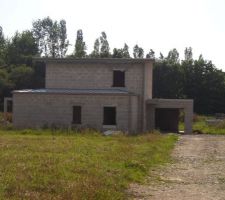 Vue d'ensemble de la maison, ça commence à ressembler à quelque chose.