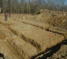 Creusement de 28 puits et des fondations