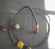 Gros plan sur les arriv&eacute;es pour il&ocirc;t (on en fera un 2e pour la prise de sol du salon...)