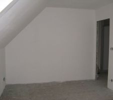 Chambre prête à peindre