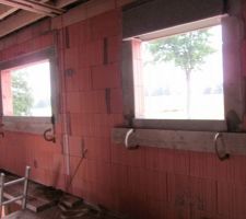 Fen&ecirc;tre &eacute;tage - seuils