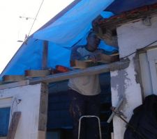 Pose du linteau atelier dans les dépendances