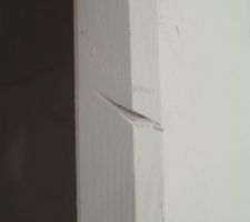 Encadrement abime en plus de trous faits