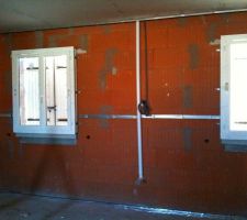 Installation des rails de fixation des cloisons