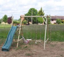 Montage et mise en place du portique