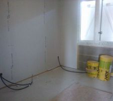 Fils non sortis au bon endroit dans chambre 3 également
