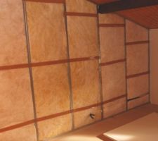 Isolation phonique des cloisons