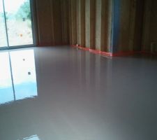 Rapide et efficasse moin d'une heure et c niquelc le carreleur qui vat etre content!