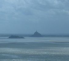 Ah ça c'est la vue de la côte d'où je me trouve. Ben oui minimum 25 ans à voir ça c'est pas déplaisant.