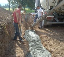 Et c'est parti !! du beton du beton de beton !! :D
