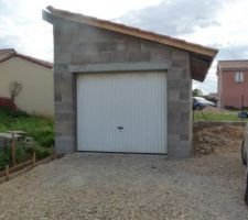Le garage ext en partie fini