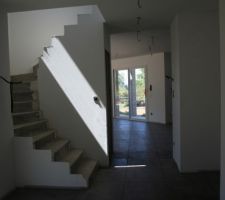 Intérieur vu du hall d'entrée