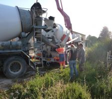 8h, la 1ère toupie, le PUMI arrivent.