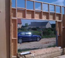 Entr&eacute;e porte de garage