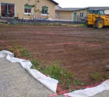 Terrain d&eacute;caper   marquage.