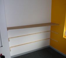 &eacute;tag&egrave;re coin tv  console