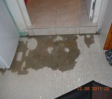 DEGAT CONSTATER APRES LA MONTEE DES EAUX DANS LE GARAGE