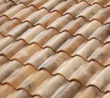 Tuiles romane évolution vieilli Languedoc