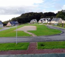 Vue sur l'espace vert depuis la mezzanine