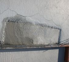 Quelques fissures ...
