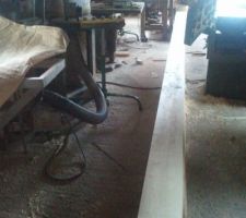 1er coup de rabotage, ici les 2 grandes longueur pour la ferme du garage (7m)
