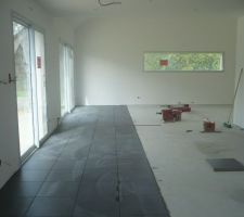 31/08/11 : carrelage RDC