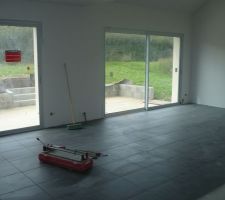 01/09/11 : carrelage RDC