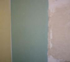 Placo collé pour avoir un mur bien plat