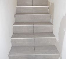 Les escaliers vers la partie nuit