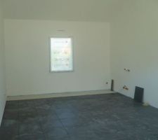 02/09/11 : carrelage RDC