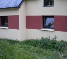 Vue avant (appuis fenetres peints)