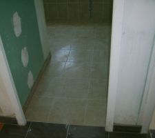 Entr&eacute;e de la sdb