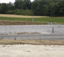 Soubassement garage pret à remblayer