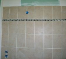 Cot&eacute; meuble : prises   &eacute;clairage